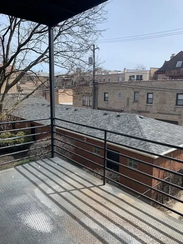 1303 West Flournoy Street Chicago IL 60607