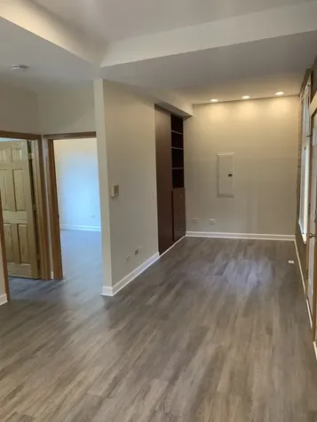 1303 West Flournoy Street Chicago IL 60607