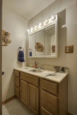 591 Sussex Court Elk Grove Village IL 60007