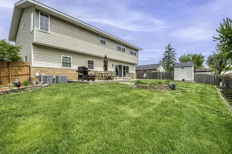 591 Sussex Court Elk Grove Village IL 60007