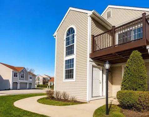 634 Le Parc Circle Buffalo Grove IL 60089
