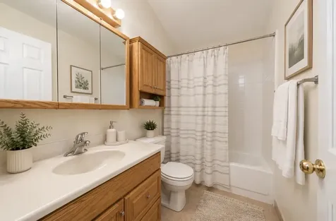 634 Le Parc Circle Buffalo Grove IL 60089