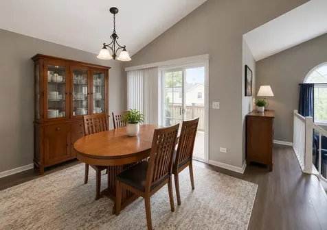 634 Le Parc Circle Buffalo Grove IL 60089