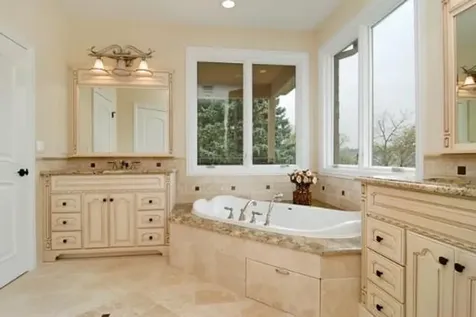 1801 Chapel Court Northbrook IL 60062