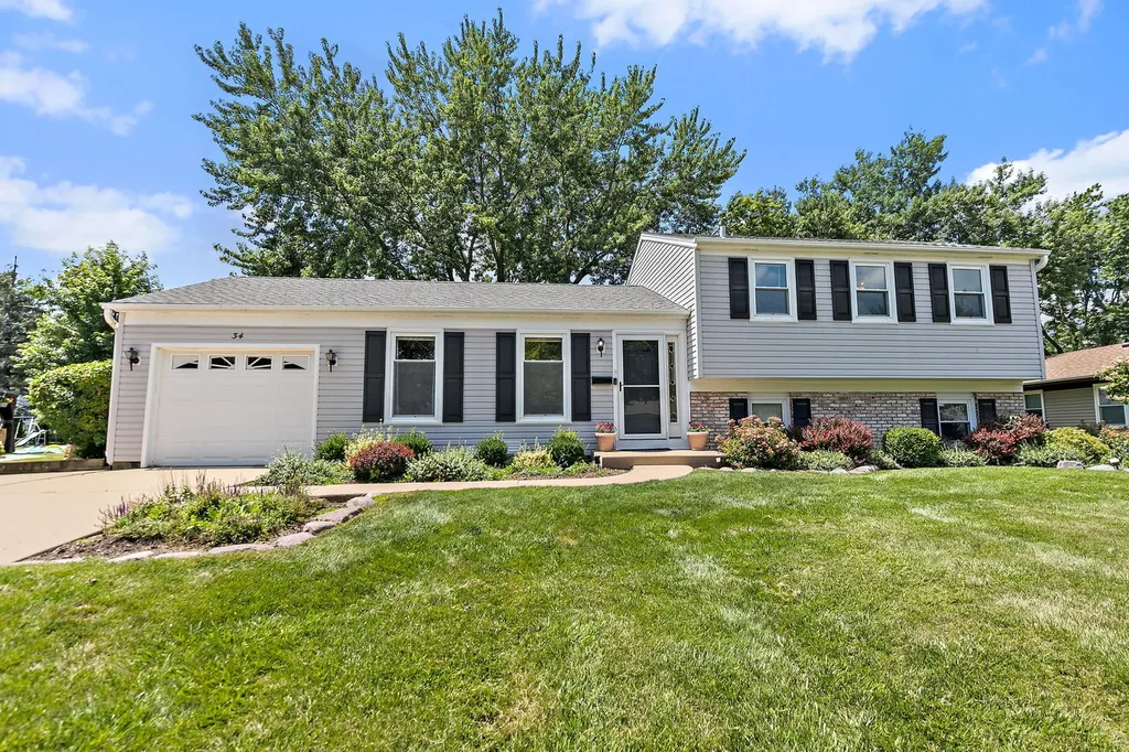34 Paxton Lane Schaumburg IL 60194