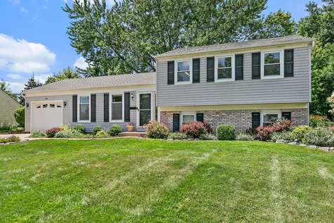 34 Paxton Lane Schaumburg IL 60194