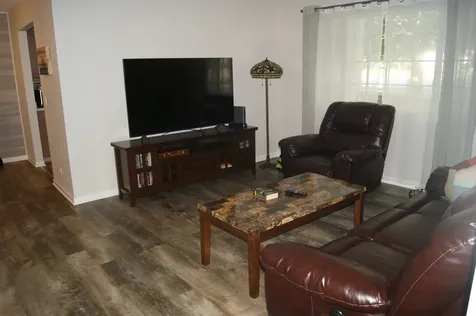 491 East Fawn Lane Palatine IL 60074