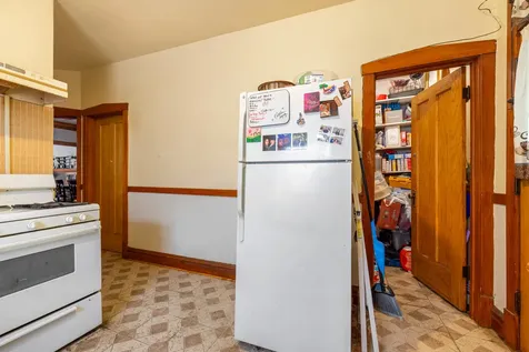 3031 North Davlin Court Chicago IL 60618