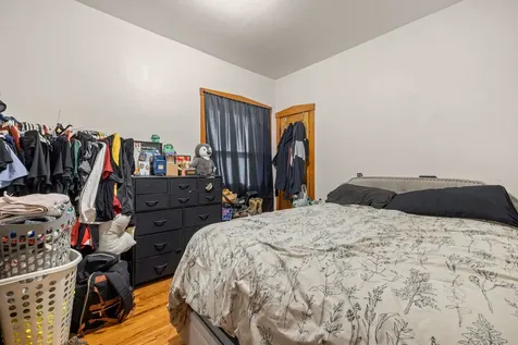 3031 North Davlin Court Chicago IL 60618