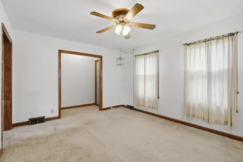 1116 53RD Street Moline IL 61265