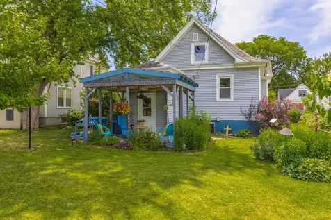 729 West Henry Street Pontiac IL 61764