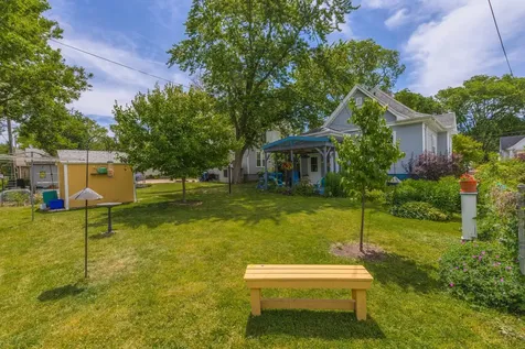 729 West Henry Street Pontiac IL 61764
