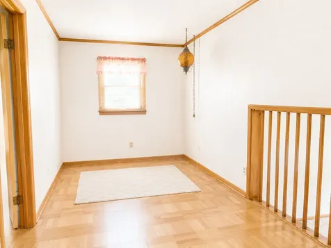 1105 Avenue I Sterling IL 61081