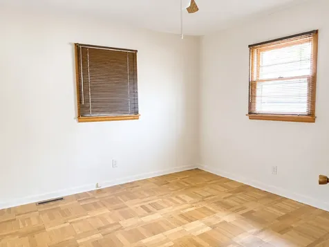 1105 Avenue I Sterling IL 61081