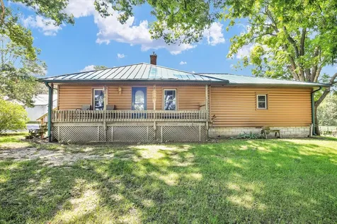 675 East 1950 North Road Monticello IL 61856