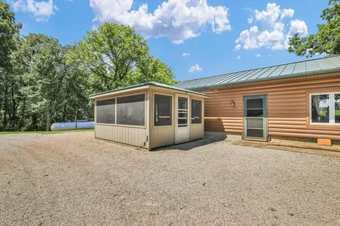 675 East 1950 North Road Monticello IL 61856