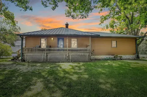 675 East 1950 North Road Monticello IL 61856