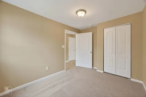 33704 North Oakland Drive Gages Lake IL 60030