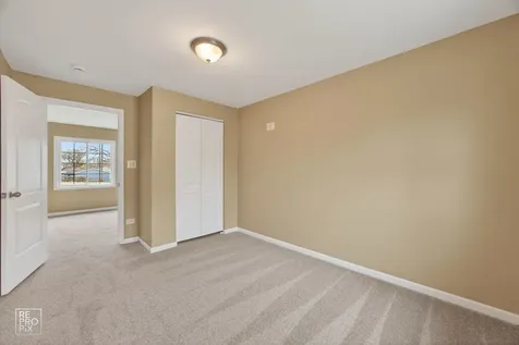 33704 North Oakland Drive Gages Lake IL 60030