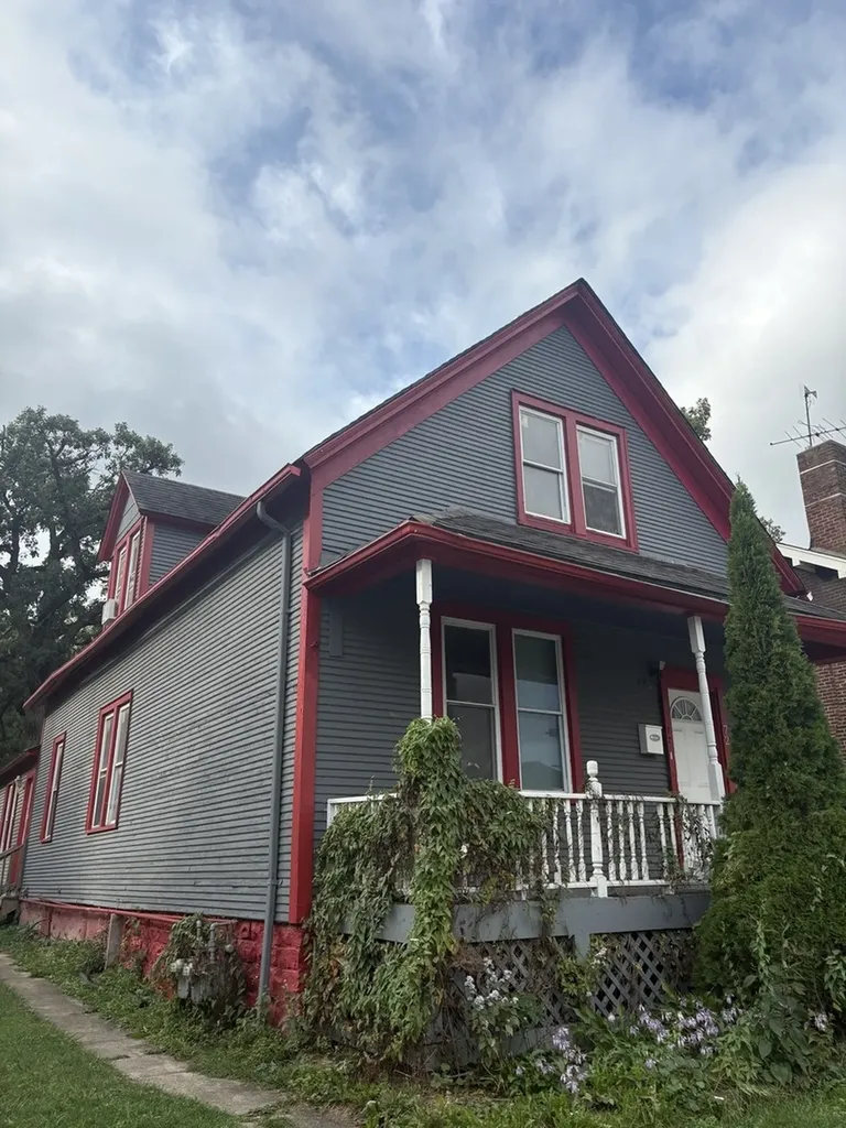 72 West 19th Street Chicago Heights IL 60411
