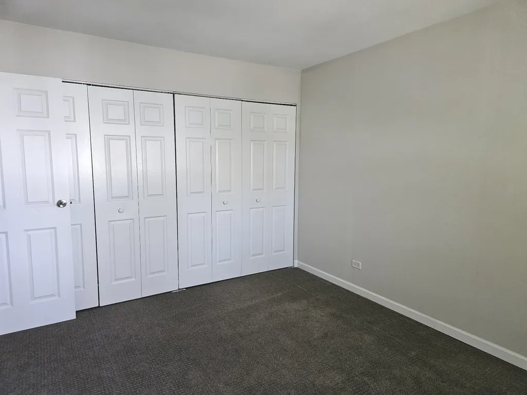 228 Monroe Road Bolingbrook IL 60440