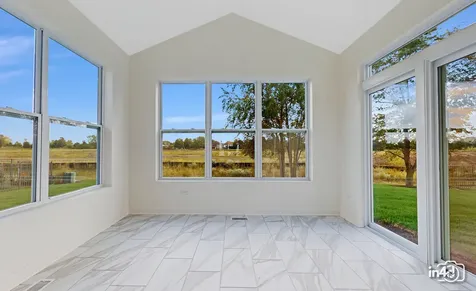 24445 West River Crossing Drive Shorewood IL 60404