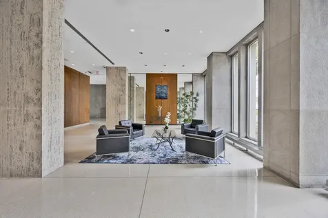 4800 South Chicago Beach Drive Chicago IL 60615
