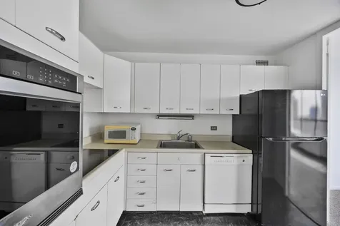 4800 South Chicago Beach Drive Chicago IL 60615