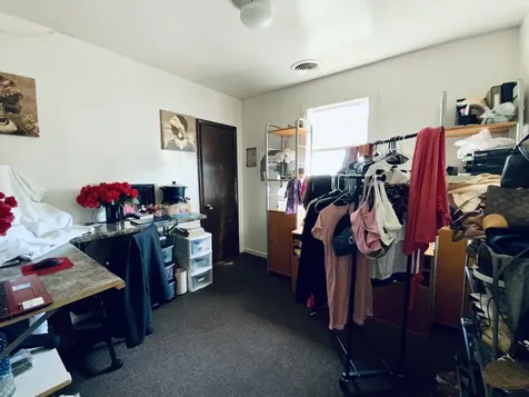 706 Broadway Avenue North Chicago IL 60064
