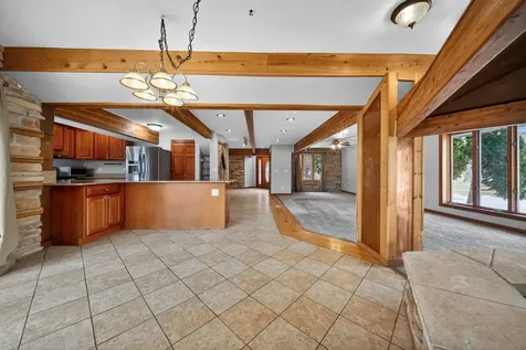 6N263 River Drive St. Charles IL 60174