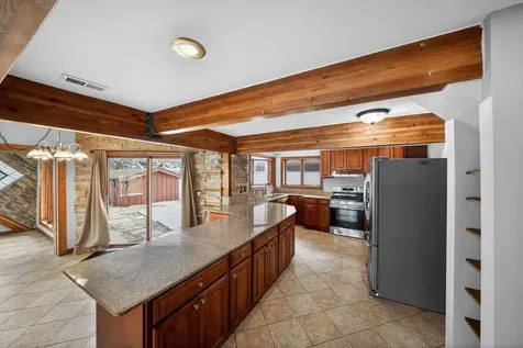 6N263 River Drive St. Charles IL 60174