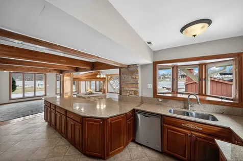 6N263 River Drive St. Charles IL 60174