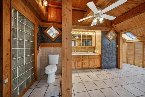 6N263 River Drive St. Charles IL 60174