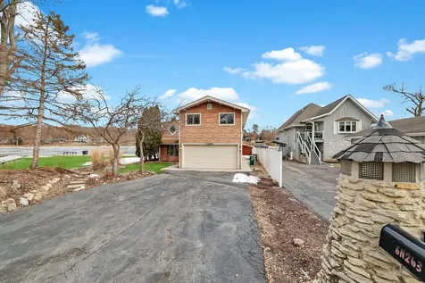 6N263 River Drive St. Charles IL 60174