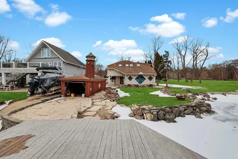 6N263 River Drive St. Charles IL 60174