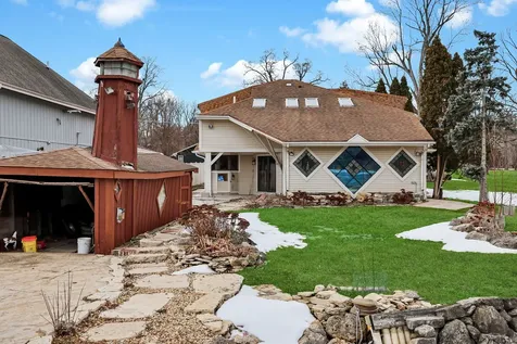 6N263 River Drive St. Charles IL 60174