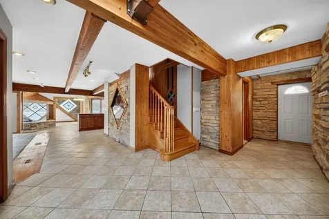 6N263 River Drive St. Charles IL 60174