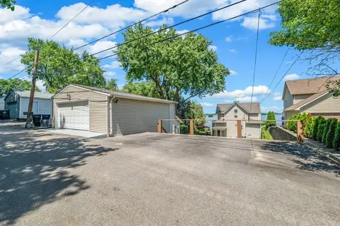 4018 Pitzen Road Johnsburg IL 60051