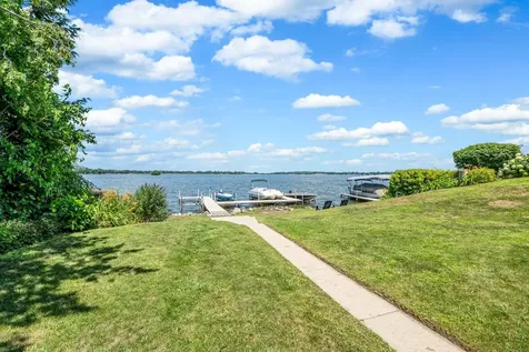 4018 Pitzen Road Johnsburg IL 60051