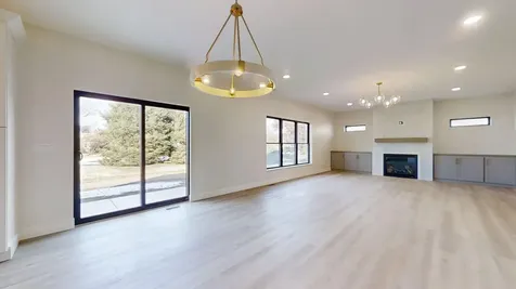 5006 Chestnut Grove Drive Champaign IL 61822
