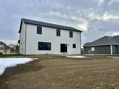 5006 Chestnut Grove Drive Champaign IL 61822