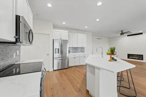 6 Foxtrot Lane Monticello IL 61856