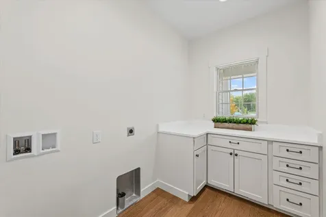 6 Foxtrot Lane Monticello IL 61856