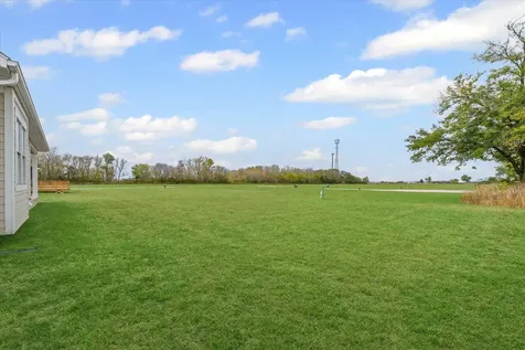 6 Foxtrot Lane Monticello IL 61856