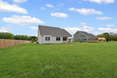 6 Foxtrot Lane Monticello IL 61856
