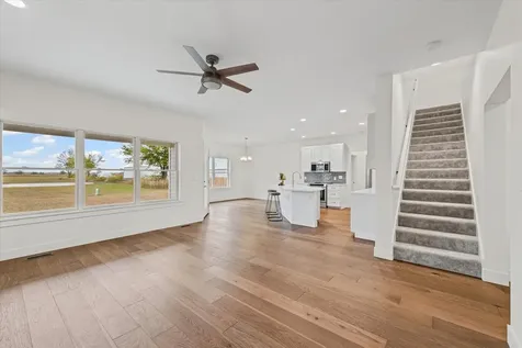 6 Foxtrot Lane Monticello IL 61856