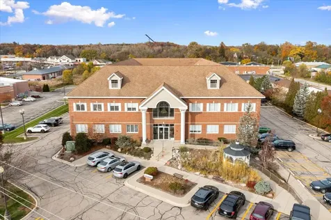 912 Northwest Highway Fox River Grove IL 60021