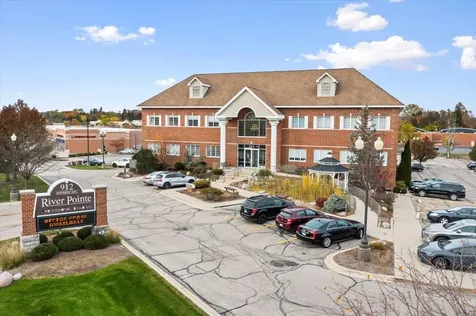 912 Northwest Highway Fox River Grove IL 60021