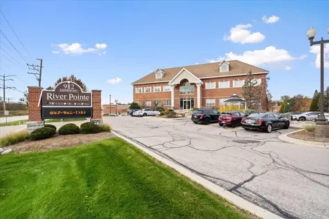 912 Northwest Highway Fox River Grove IL 60021