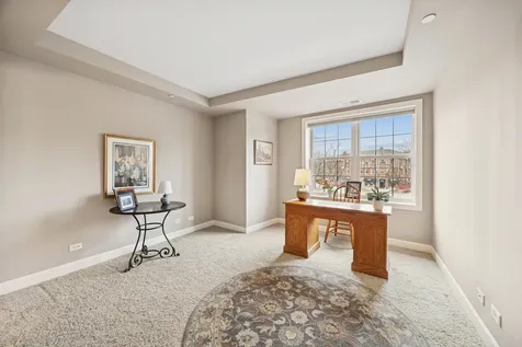 10 East Burlington Street Riverside IL 60546